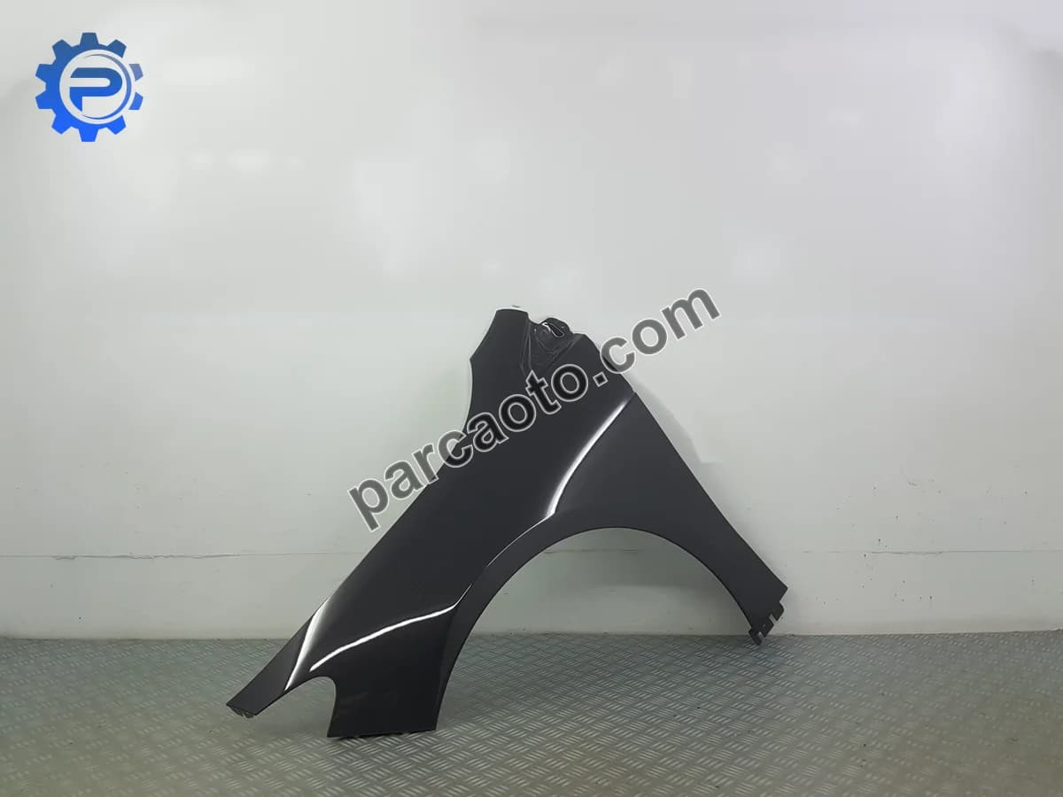 Mercedes B W247 2019-2026 Ön Sol Çamurluk Orijinal Çıkma A2478810100