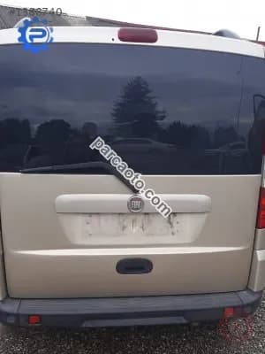 2011 model fiat doblo safeline çıkma bagaj kapağı