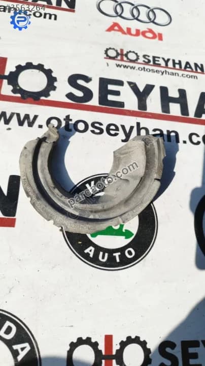 5Q0412545D Passat b8 helezon alt lastiği sağ sol uyumlu