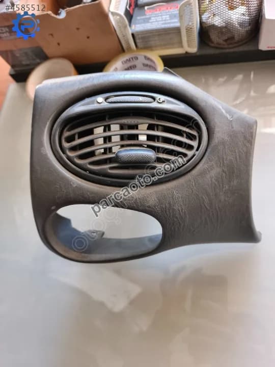 Ford focus 1 havalandırma ızgara çerçevesi