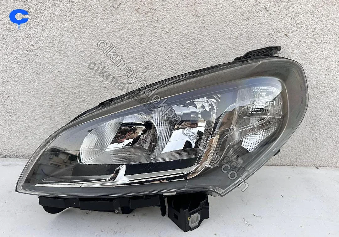 Fiat Doblo orijinal çıkma far, İzmir Bornova